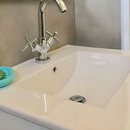 Amazing Panoramic View In Caparica Apartment